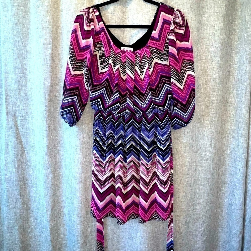 WOMEN’S Three Pink Hearts Dress Medium